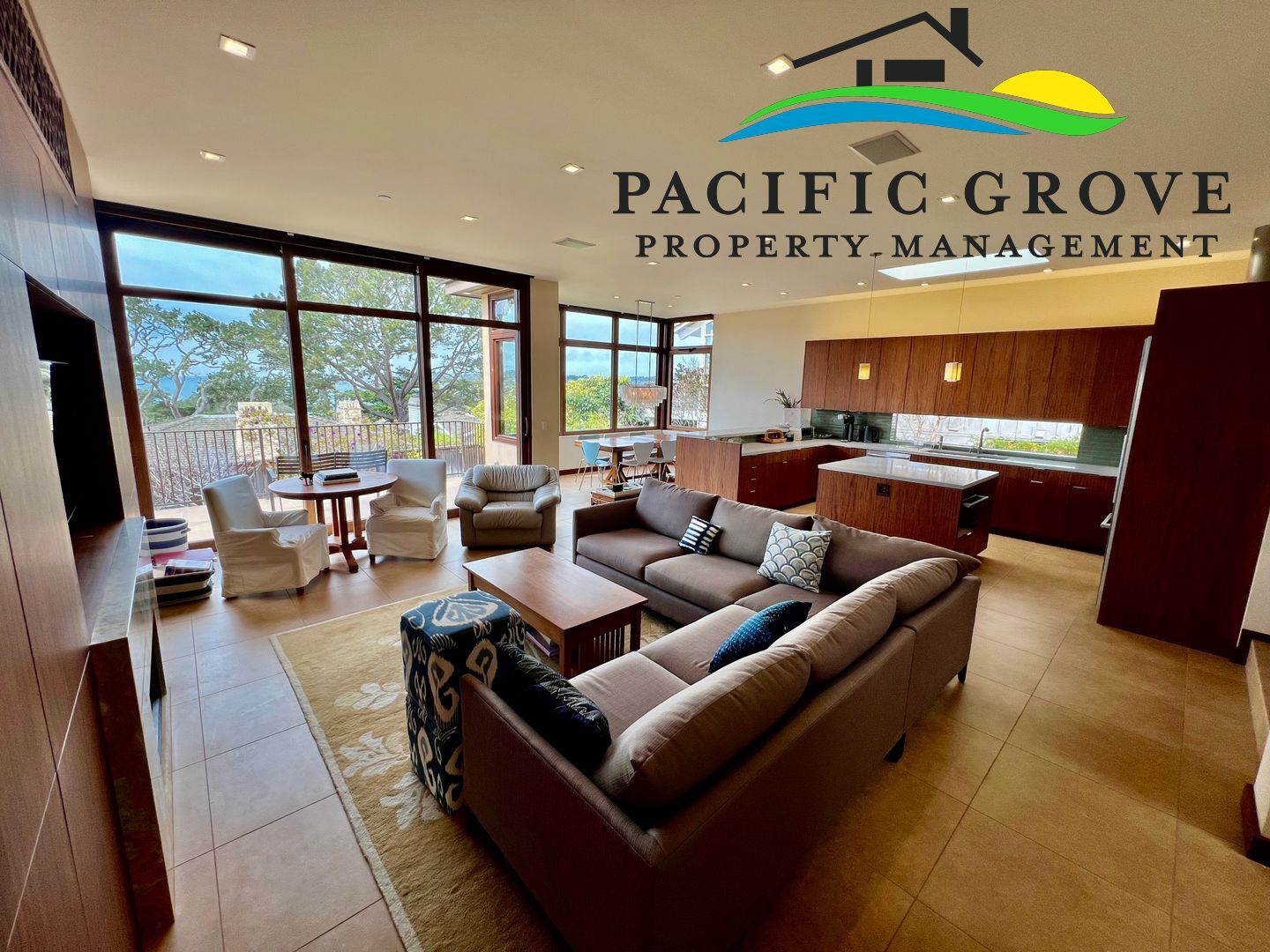 Carmel By the Sea House: Jewels-by-the-Sea