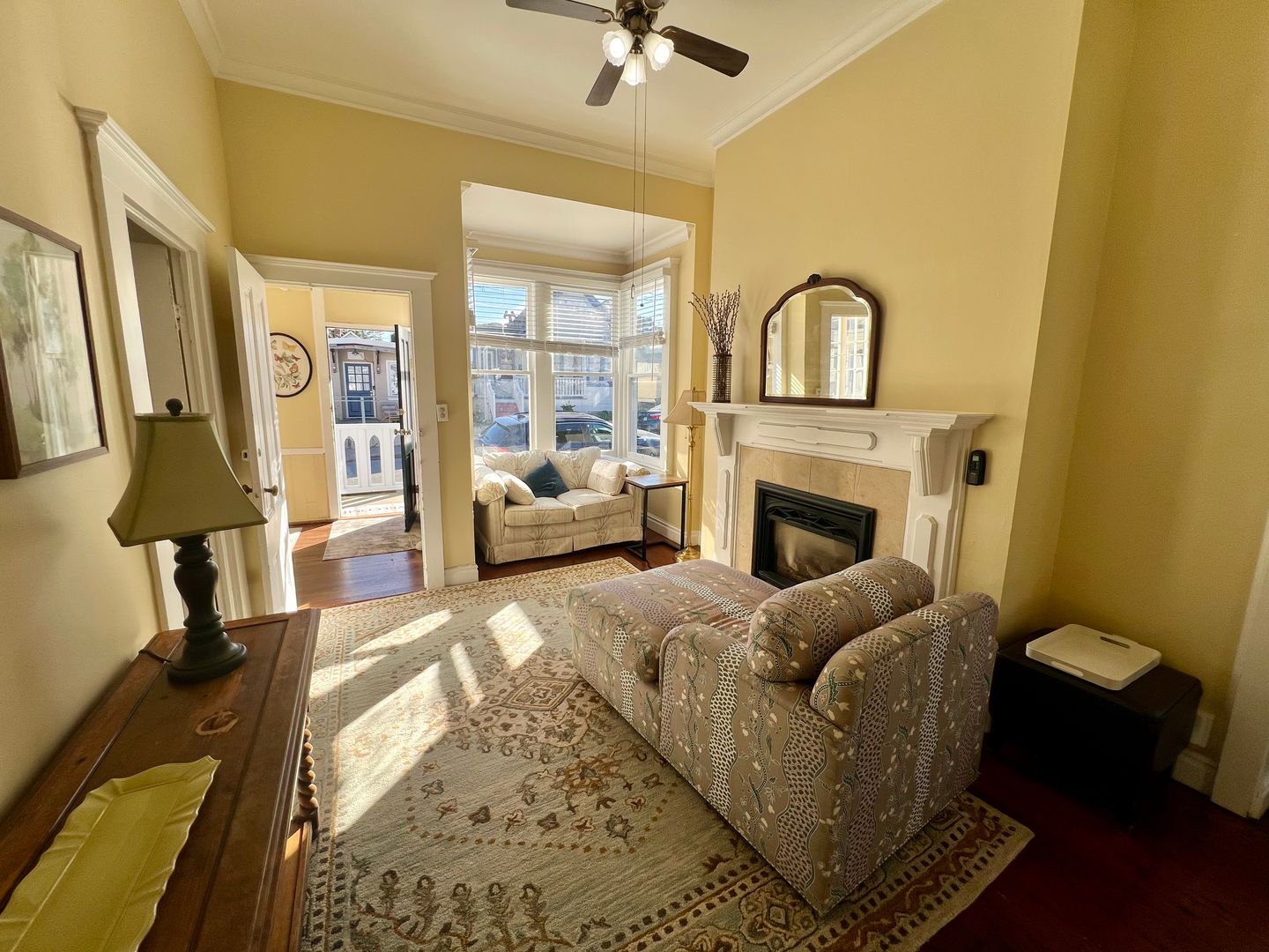 Pacific Grove House: 112 19th Street