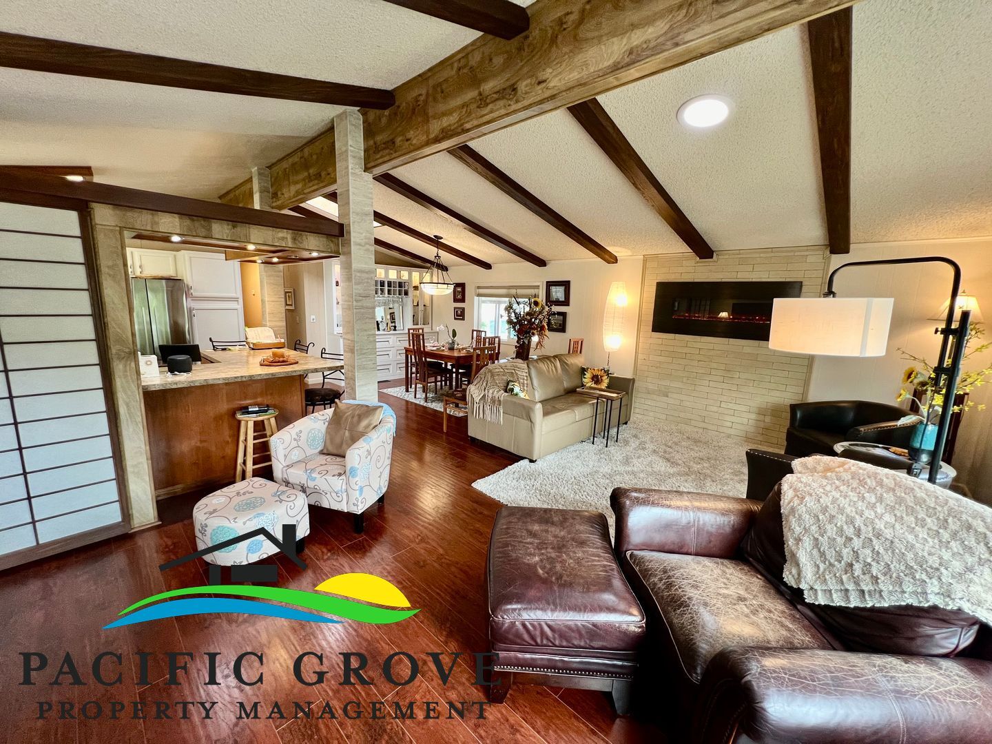 Pacific Grove House: 700 Briggs Street