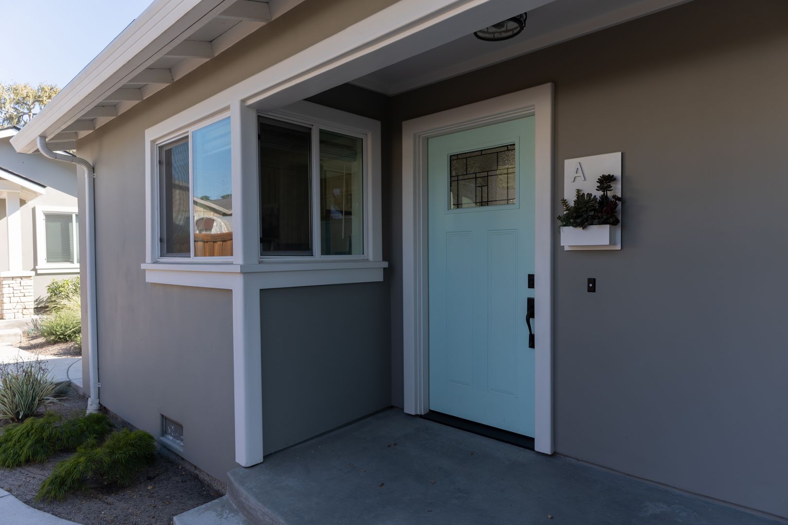 Pacific Grove Apartment: 1313 Lawton