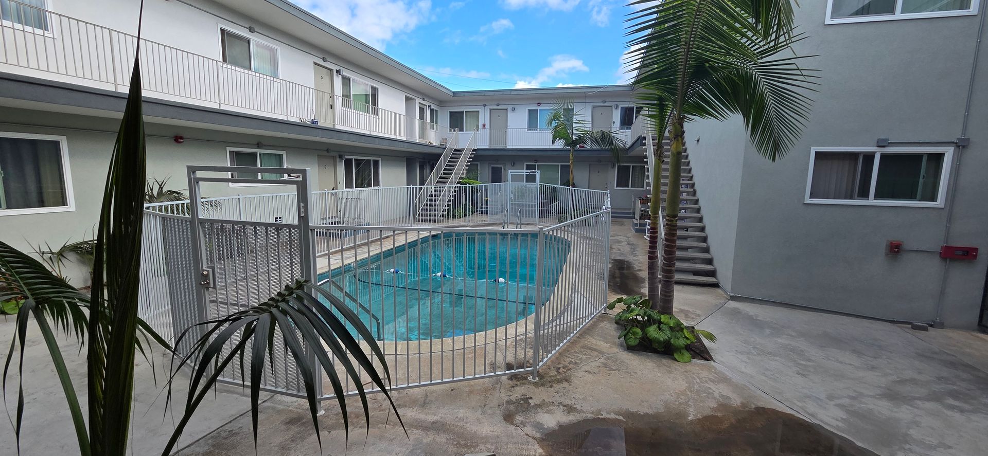 San Diego Apartment: 3660 Eagle St.