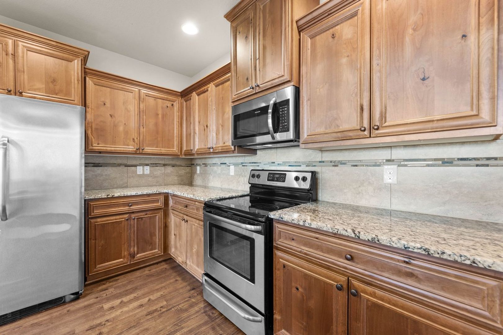 Ridgefield House: 212 N 33rd Ct