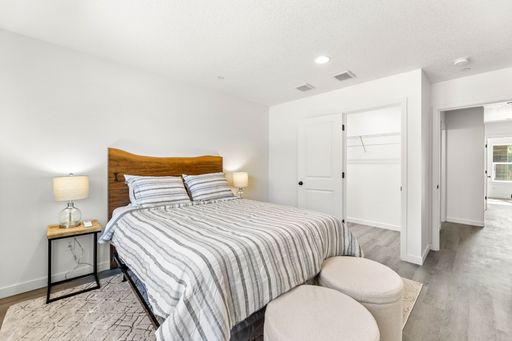 NEW MODERN HOME – photo 1
