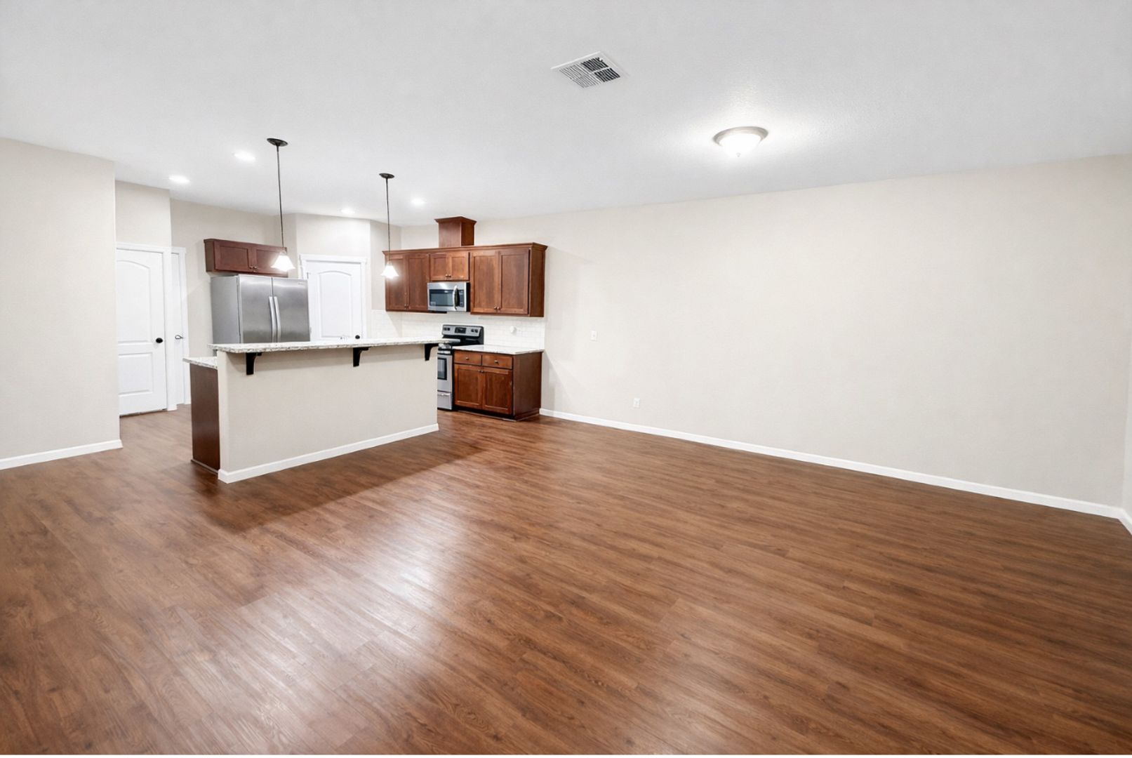 Woodridge - 2609 7 of 12