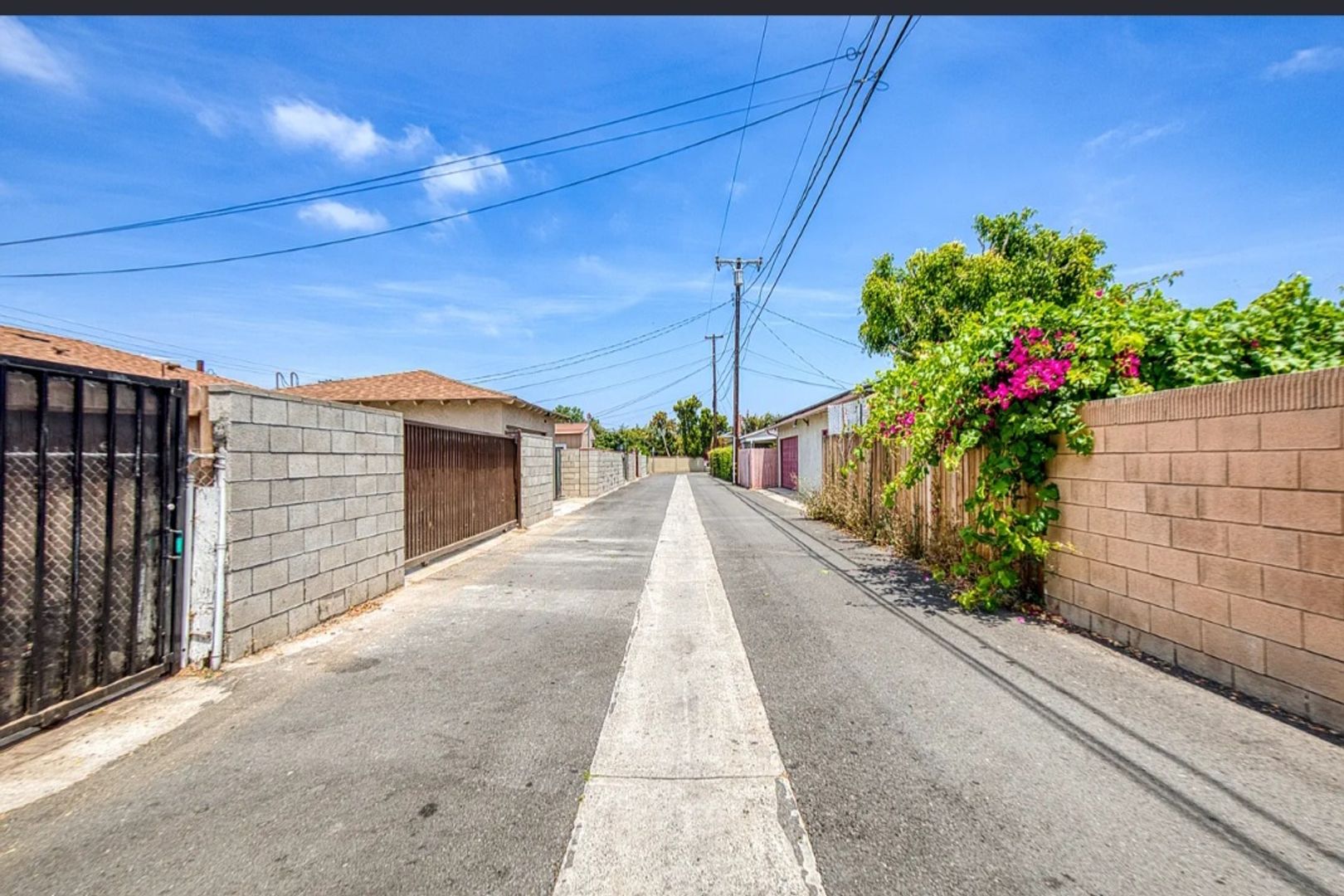 Garden Grove House: 11666 Magnolia St