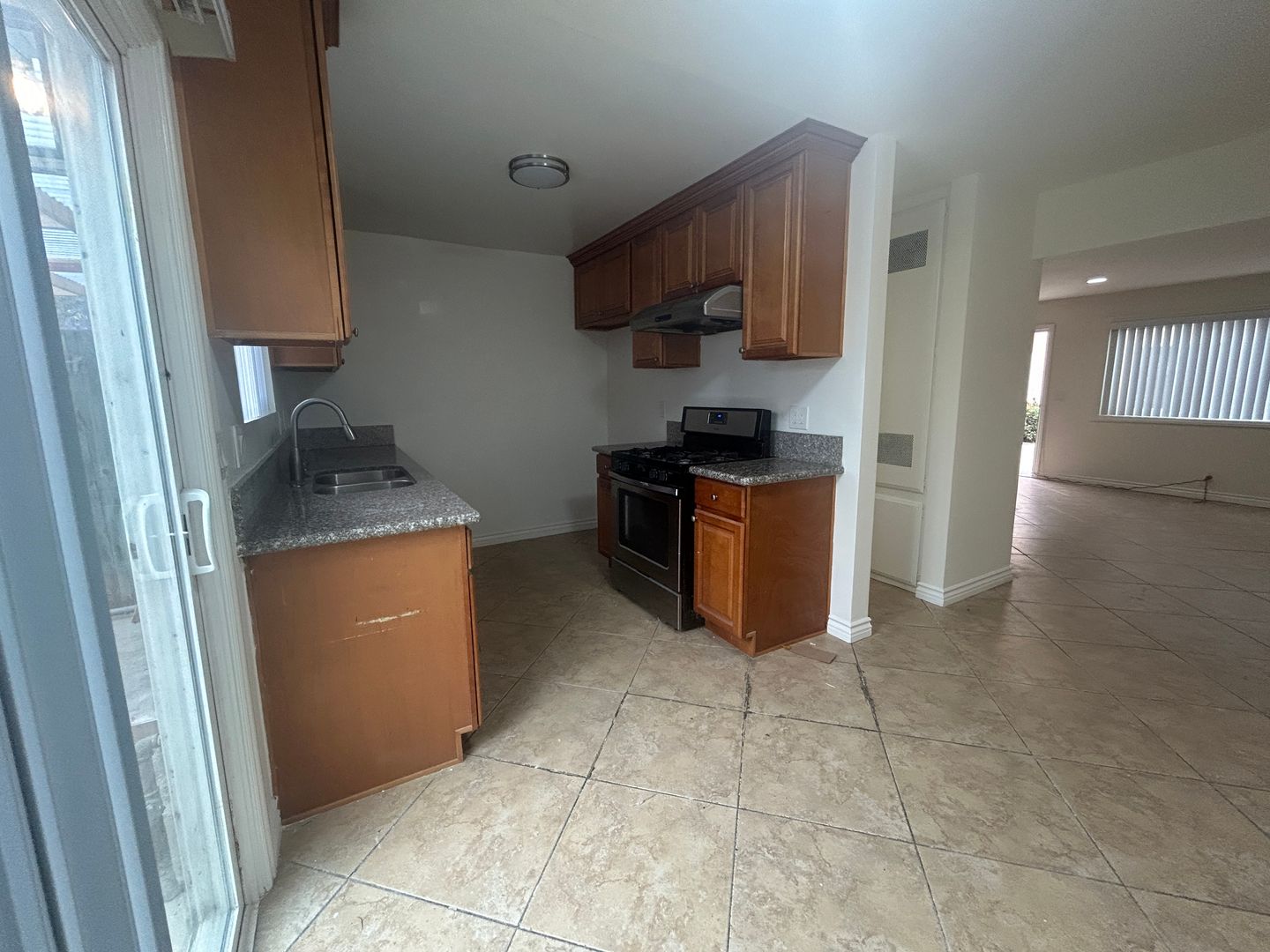Huntington Beach House: 7822 Newman Ave., Unit B