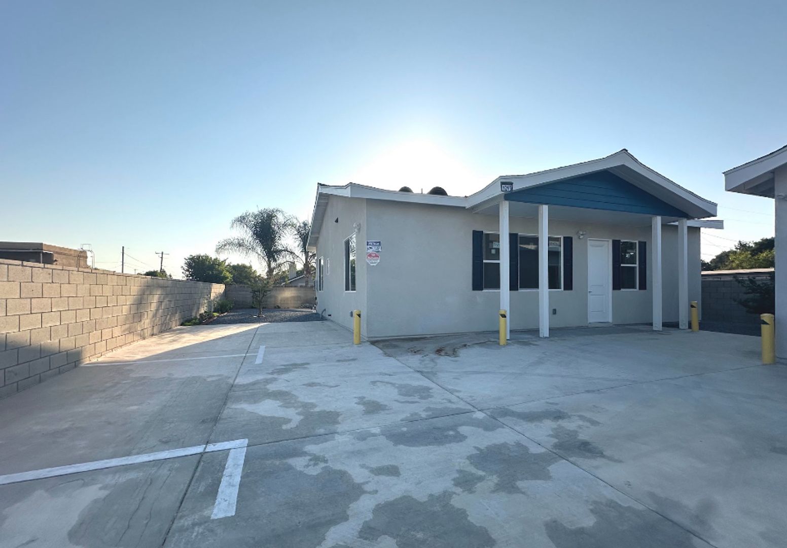 Anaheim Apartment: 121 N Coffman St