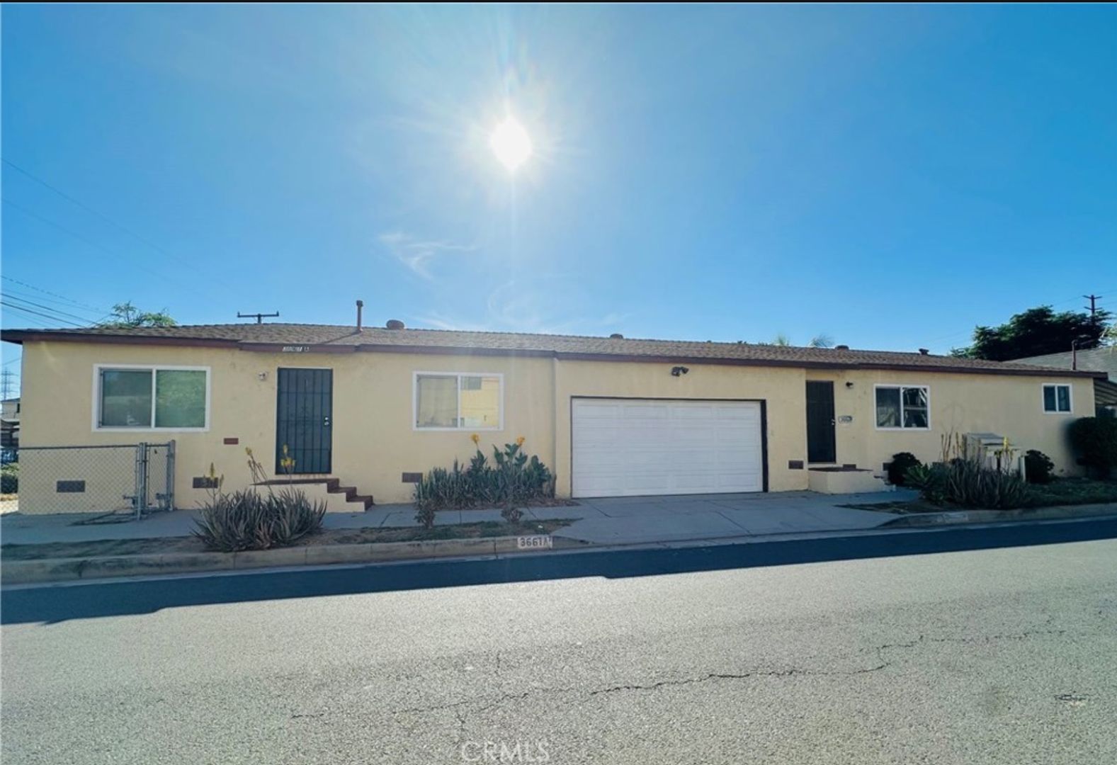 Long Beach Apartment: 3661 Webster, Long Beach, CA 90810