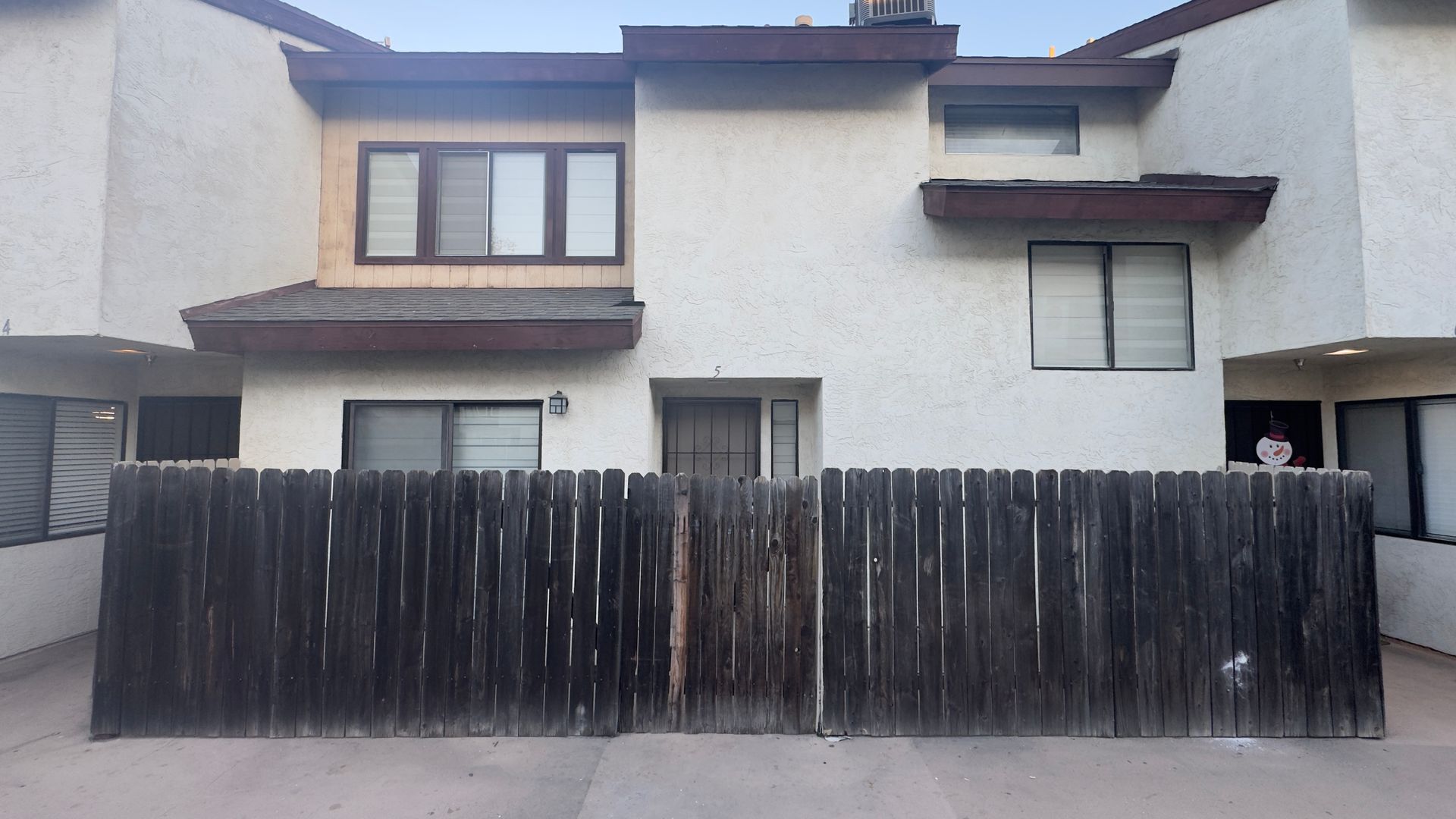 Santa Ana Apartment: 520 E. Walnut St