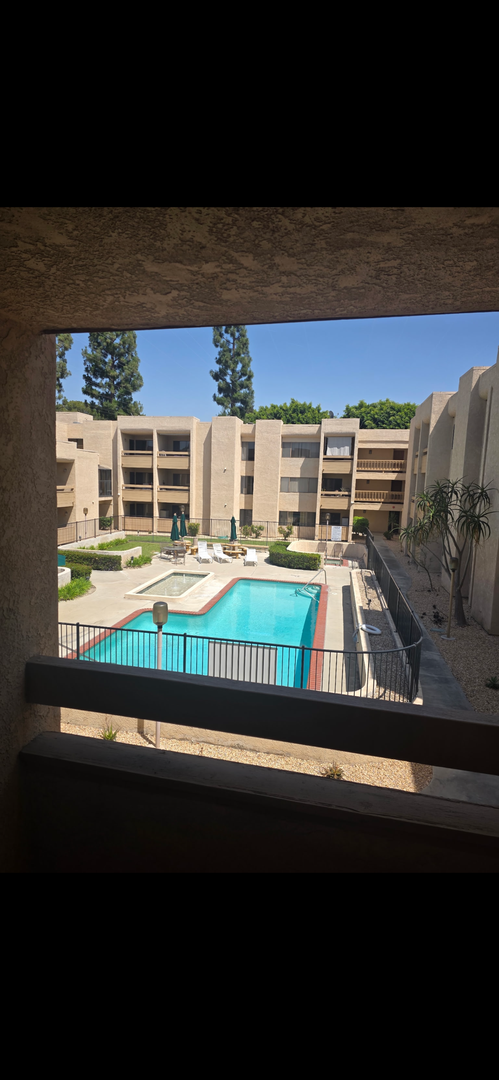 Fullerton House: 351 N. Ford #227 - Senior living Condo