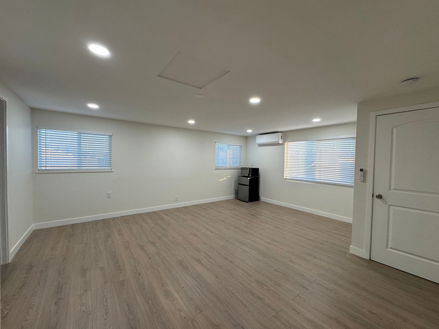Fountain Valley Apartment: 17122 Santa Lucia St.
