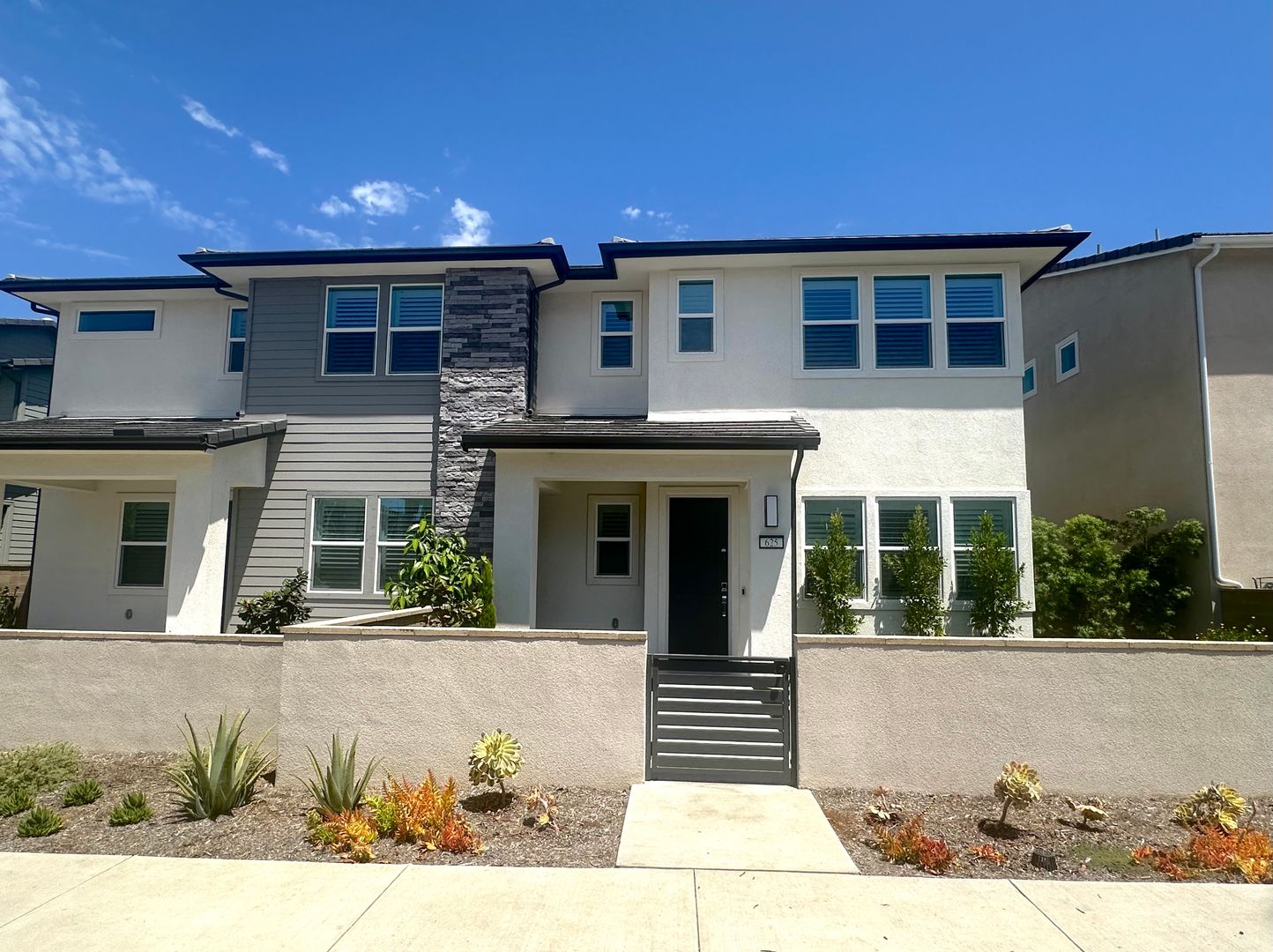 Irvine House: 625 Gadwall