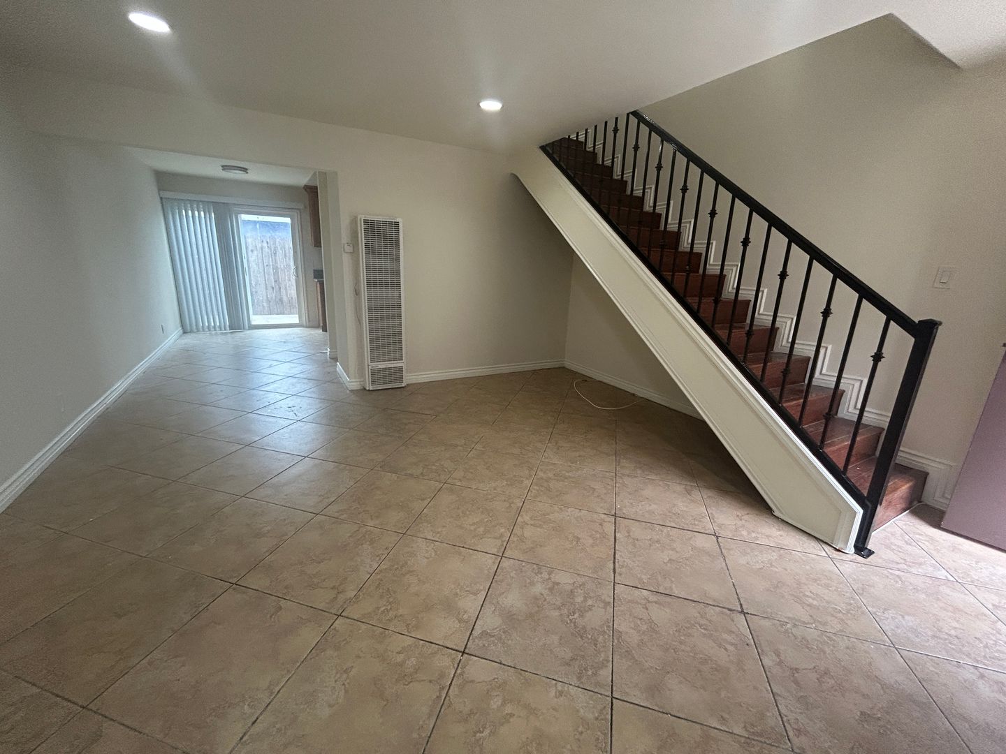 Huntington Beach House: 7822 Newman Ave, Unit A