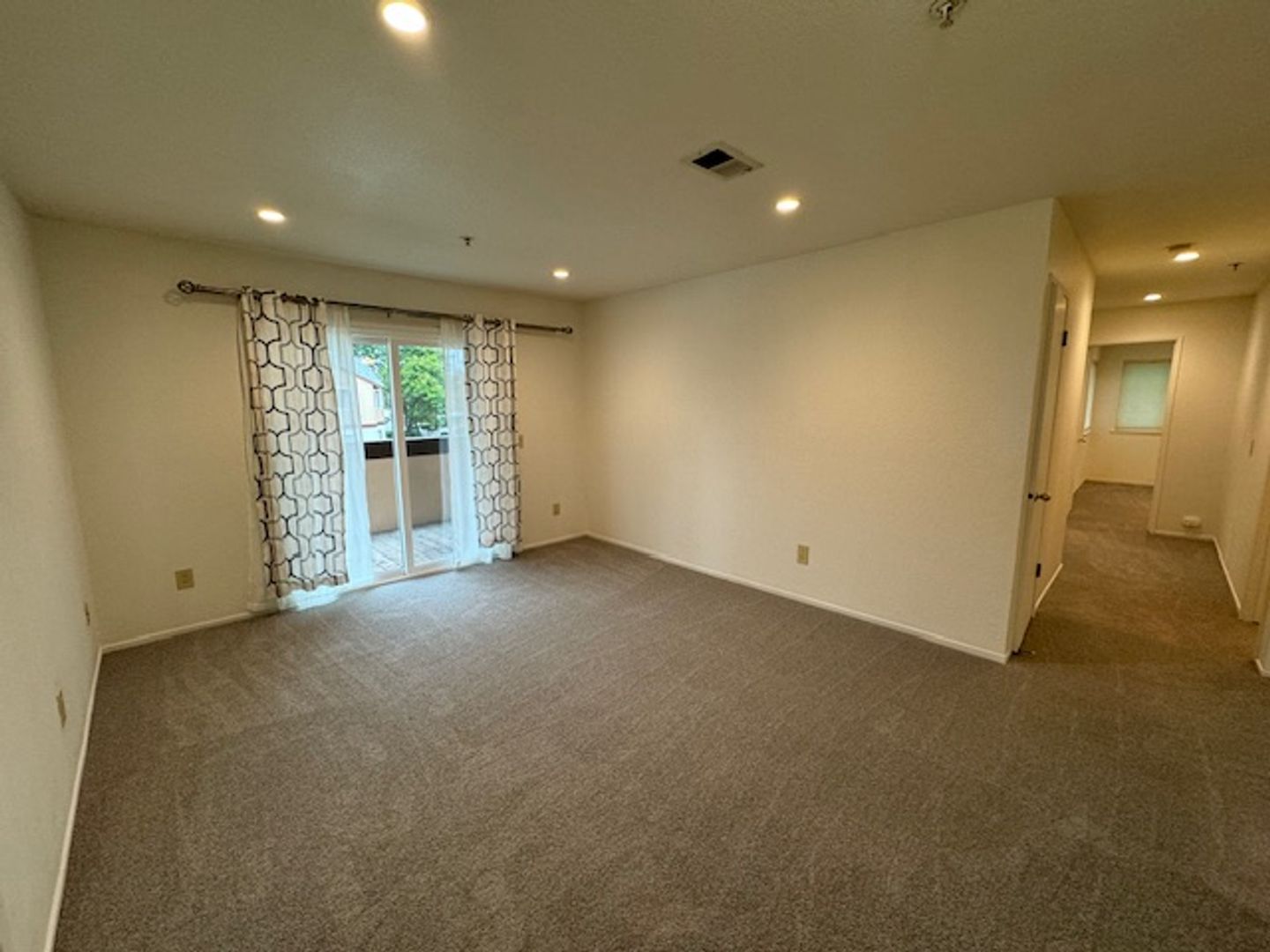 Rohnert Park Condo: 8201 Camino Colegio