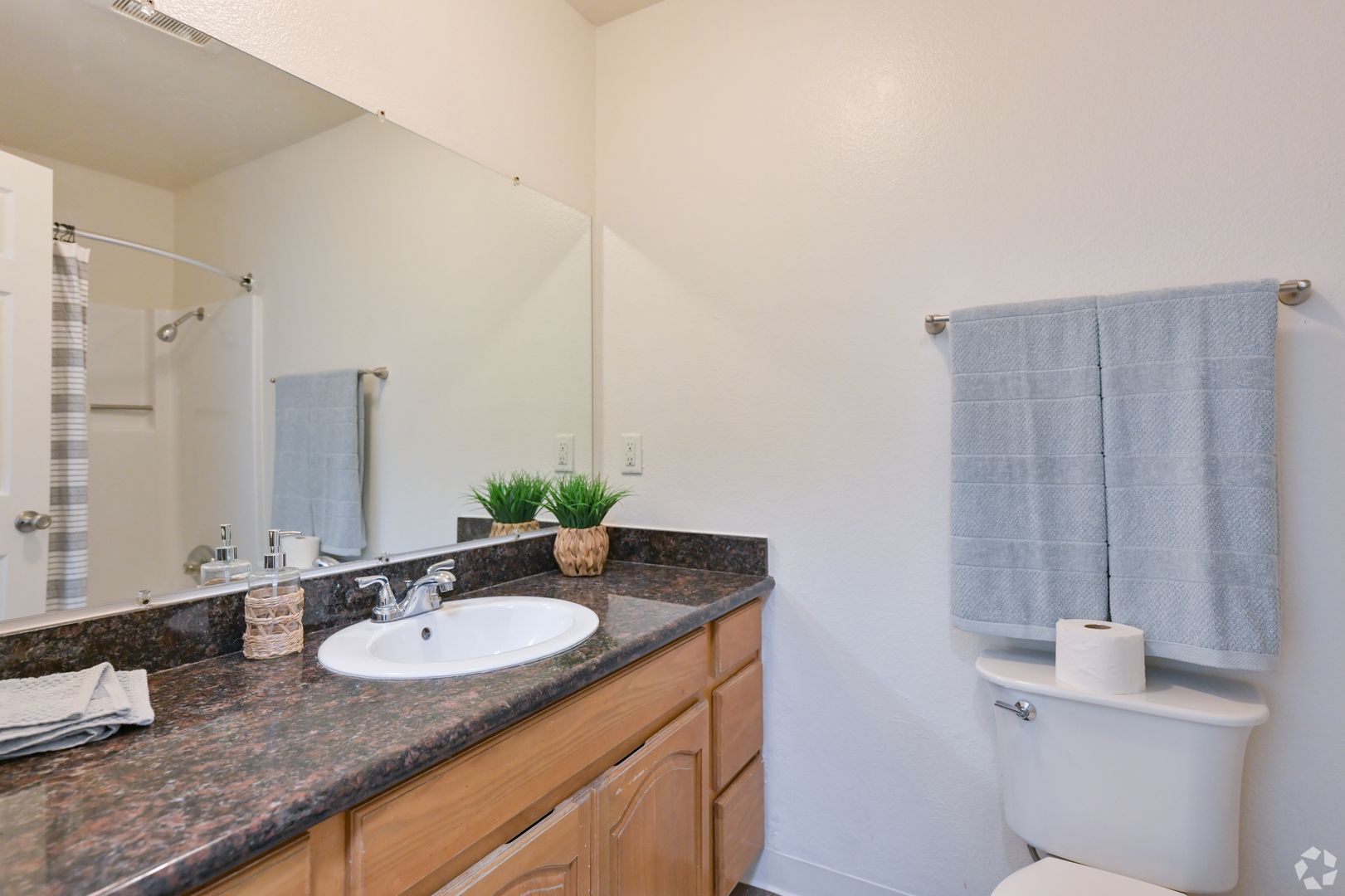 Sonoma Court Townhomes 9 of 11
