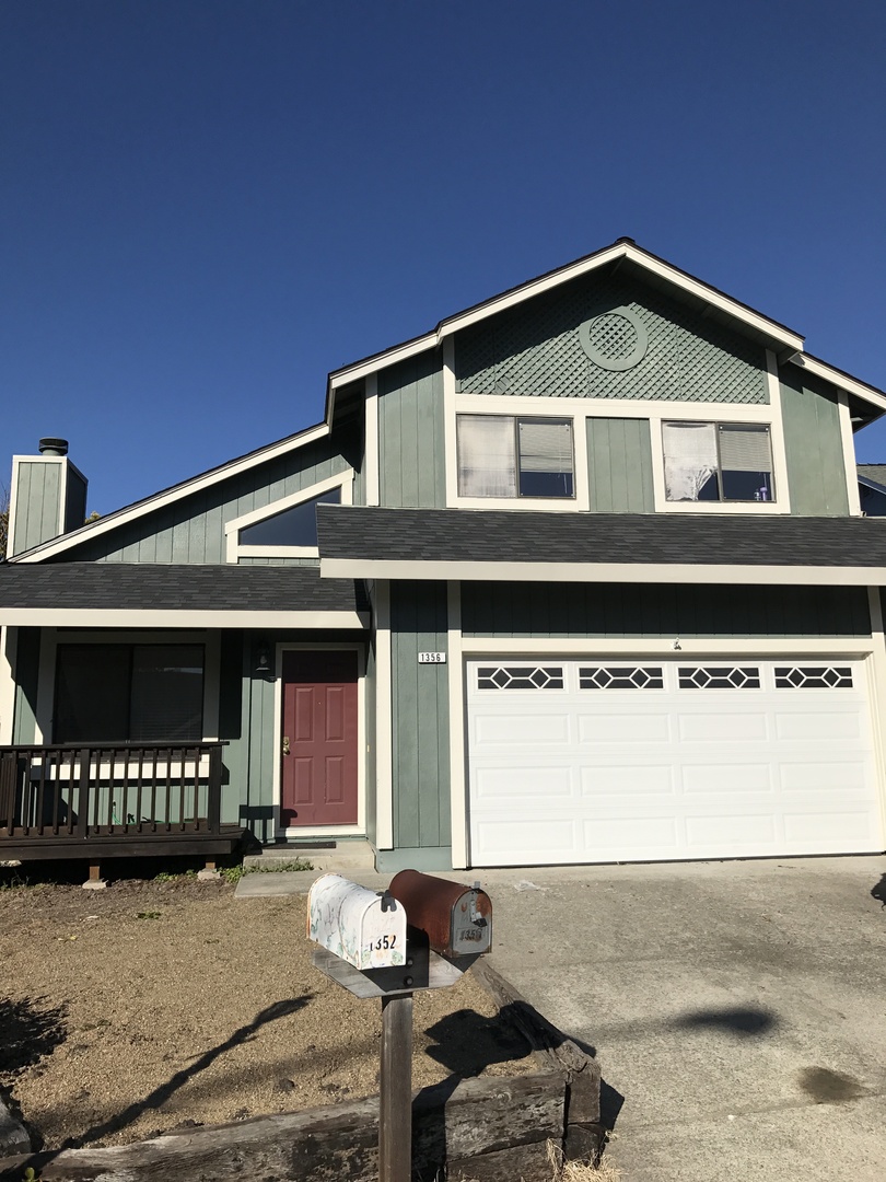 Rohnert Park House: 1356 Miramonte Place