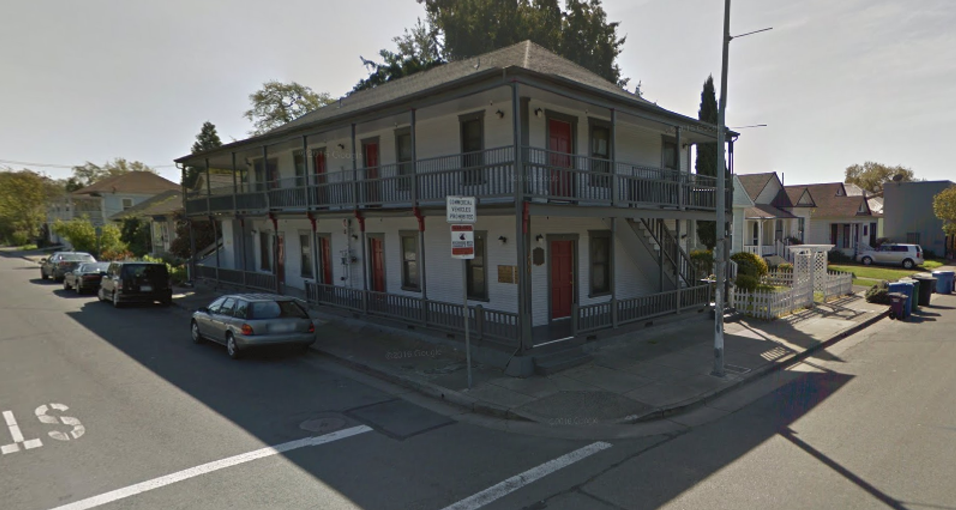 Santa Rosa Apartment: 300 Santa Rosa Avenue