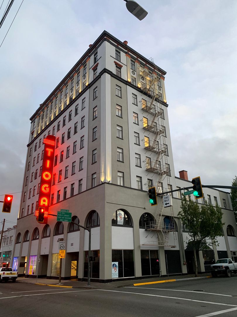 Coos Bay Apartment: 275 N Broadway