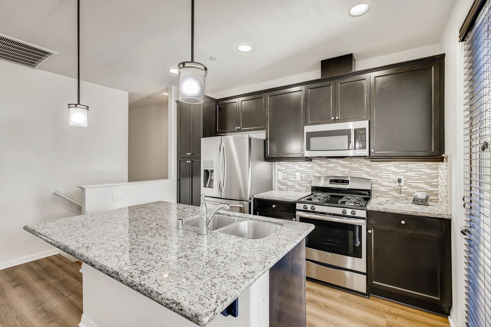 Oceanside Townhome: 5065 Waterview Way