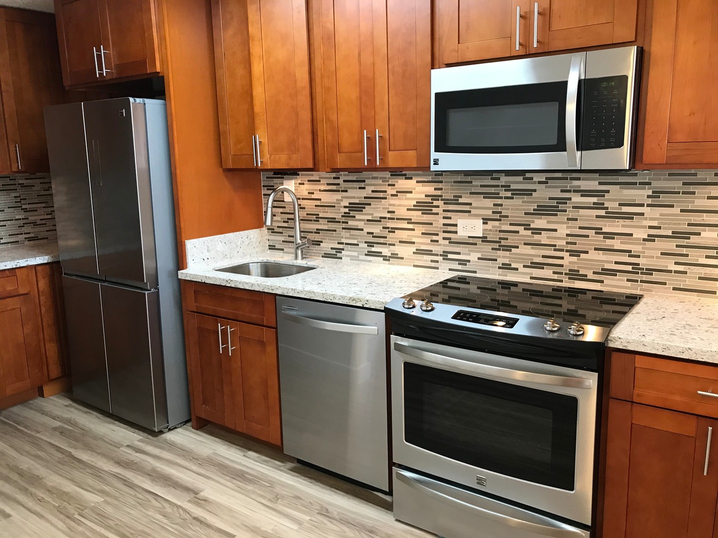 Honolulu House: 1645 Ala Wai Blvd. #1002