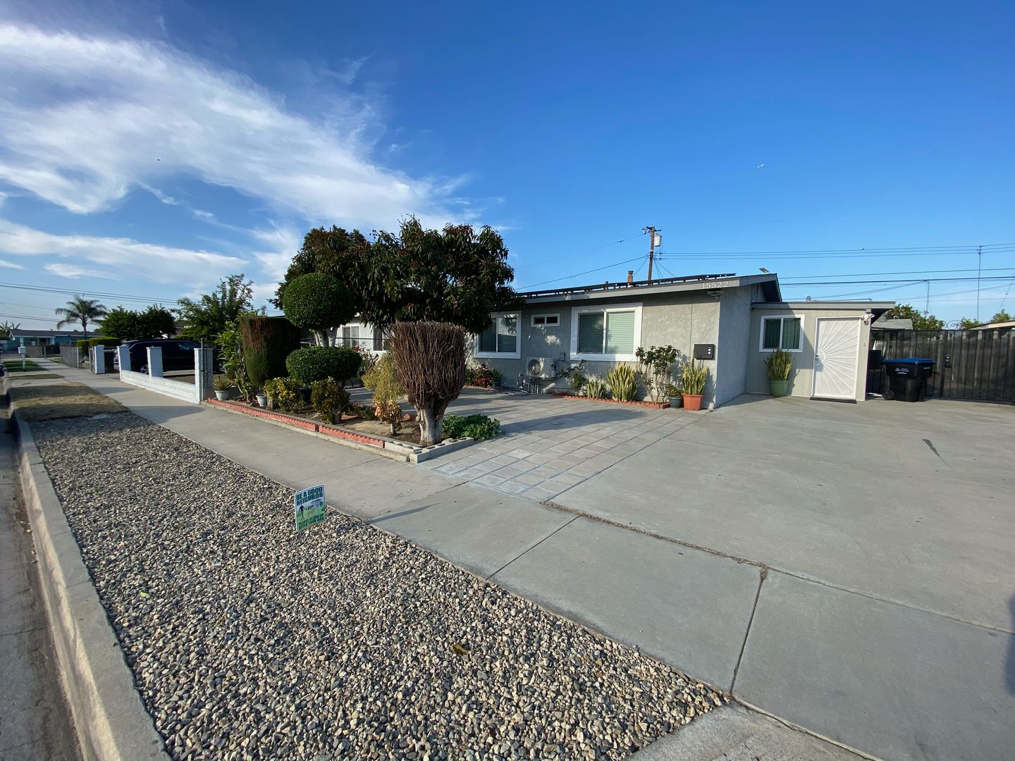 Norwalk House: 15522 Claretta Ave