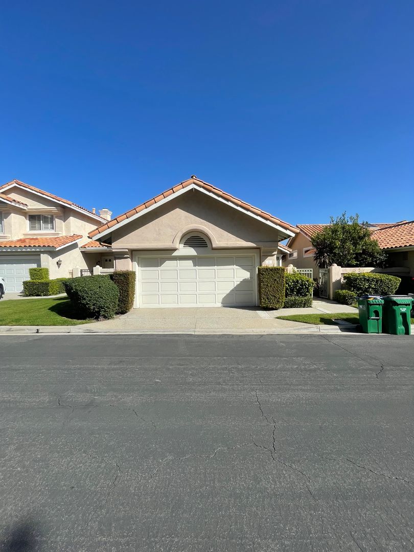 Trabuco Canyon House: 6 Via Andorra