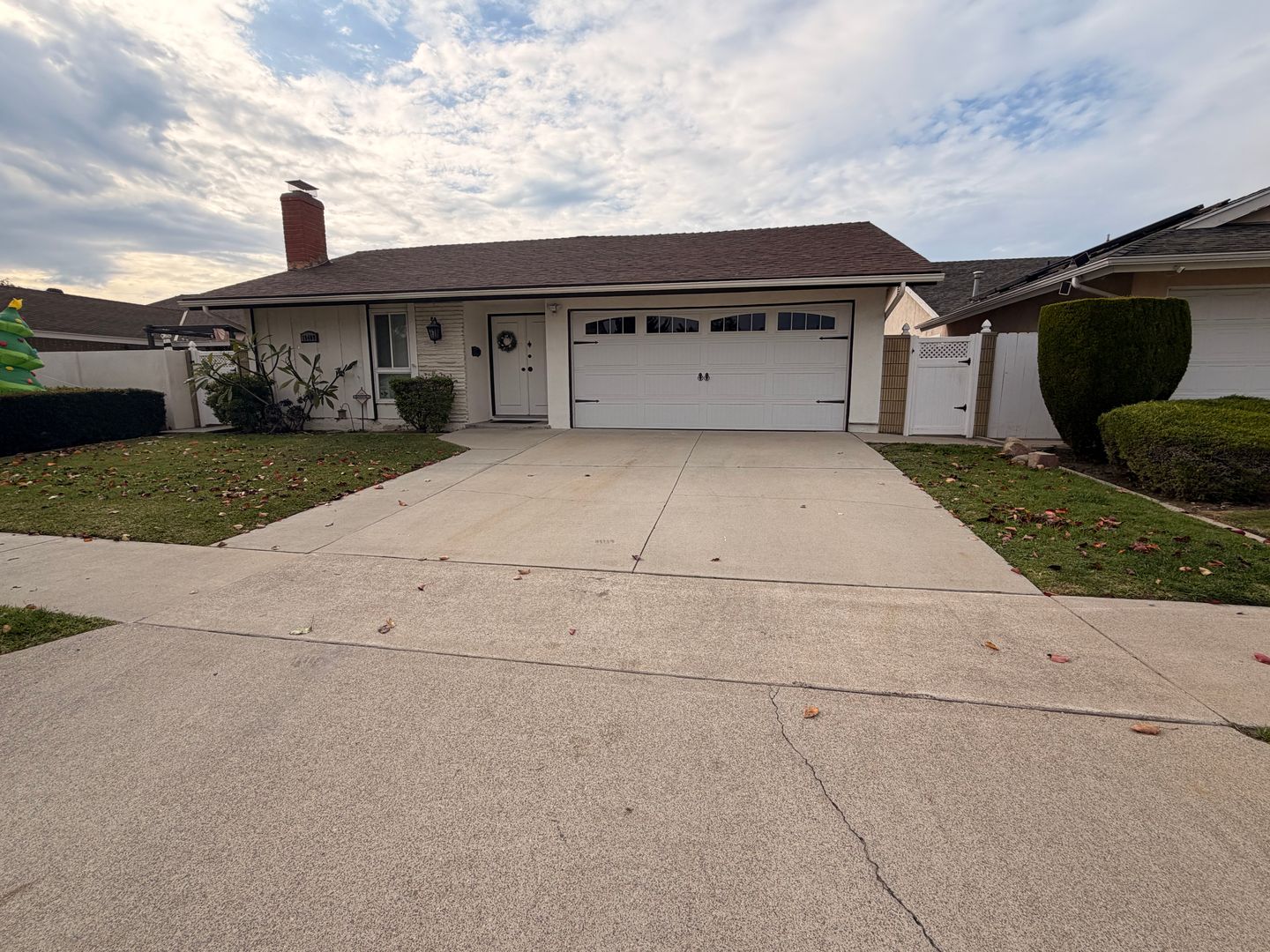 Cerritos House: 18409 Winslow Place