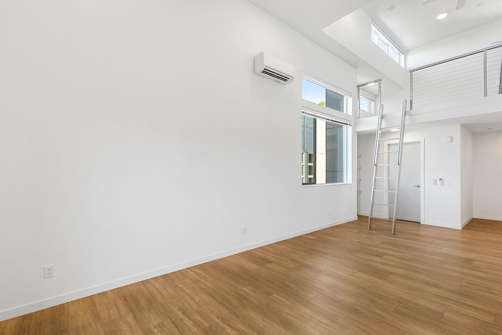 Maude Lofts 10 of 20