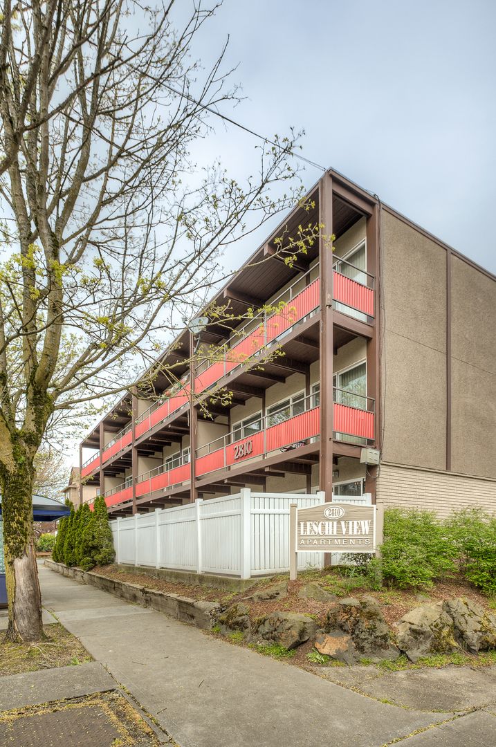 Seattle Apartment: 2801 E Yesler Way