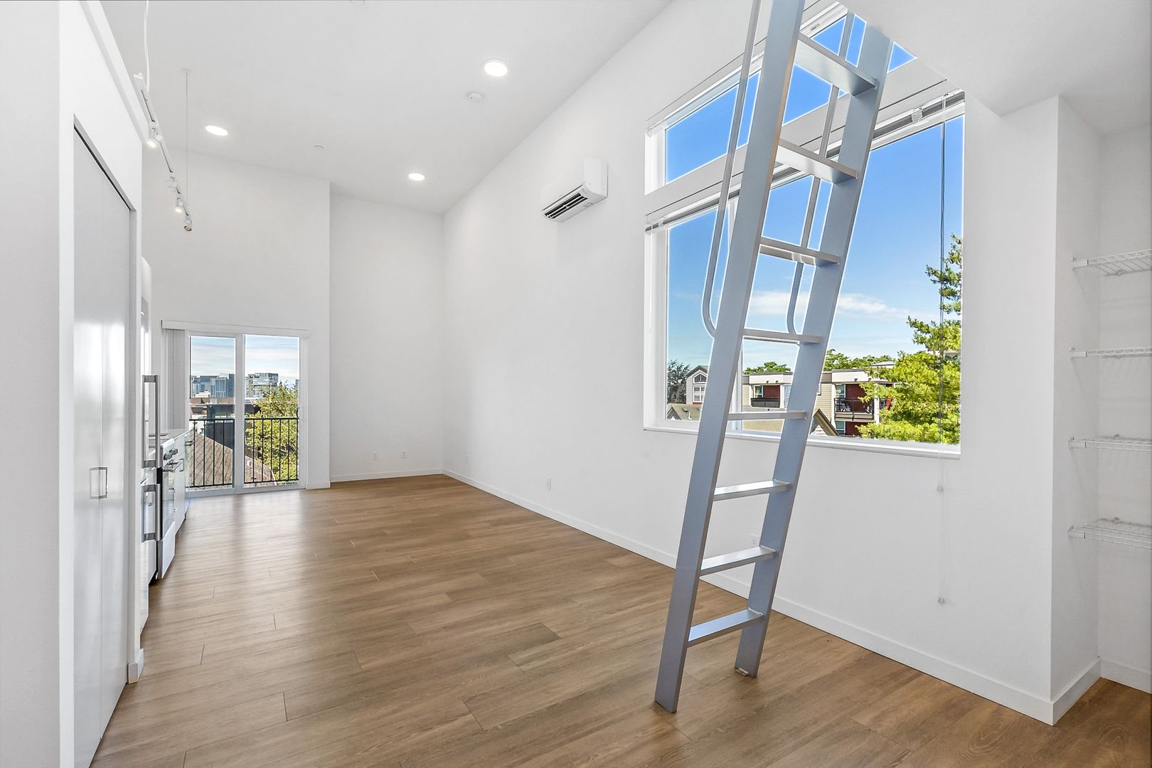 Maude Lofts 7 of 20