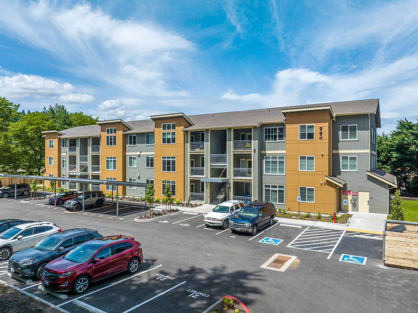 Carnation Apartment: 31210 NE 40th St