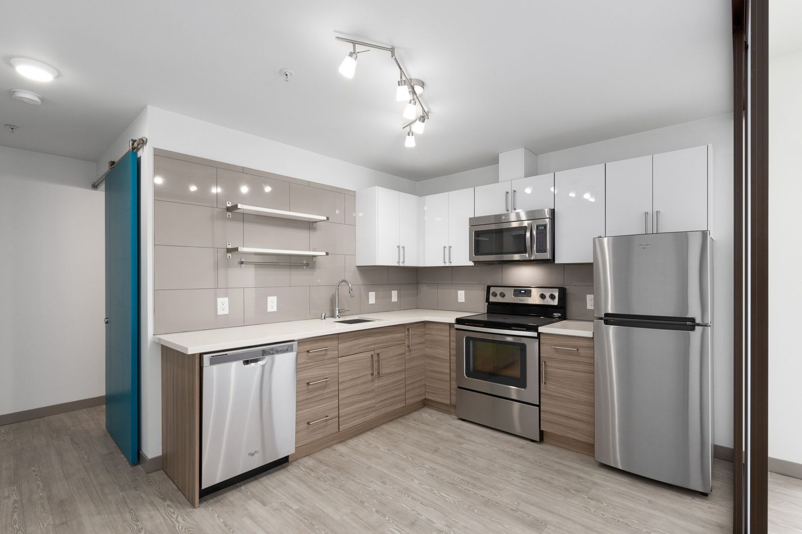Seattle Apartment: 414 NE Ravenna Blvd