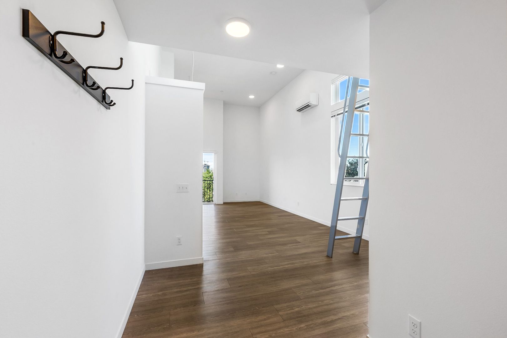 Maude Lofts 9 of 20