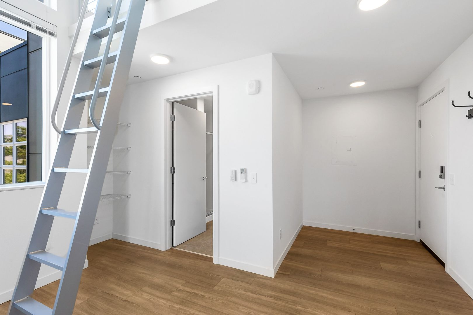 Maude Lofts 8 of 20