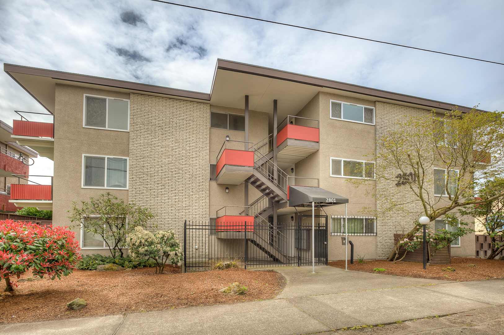 Seattle Apartment: 2801 E Yesler Way