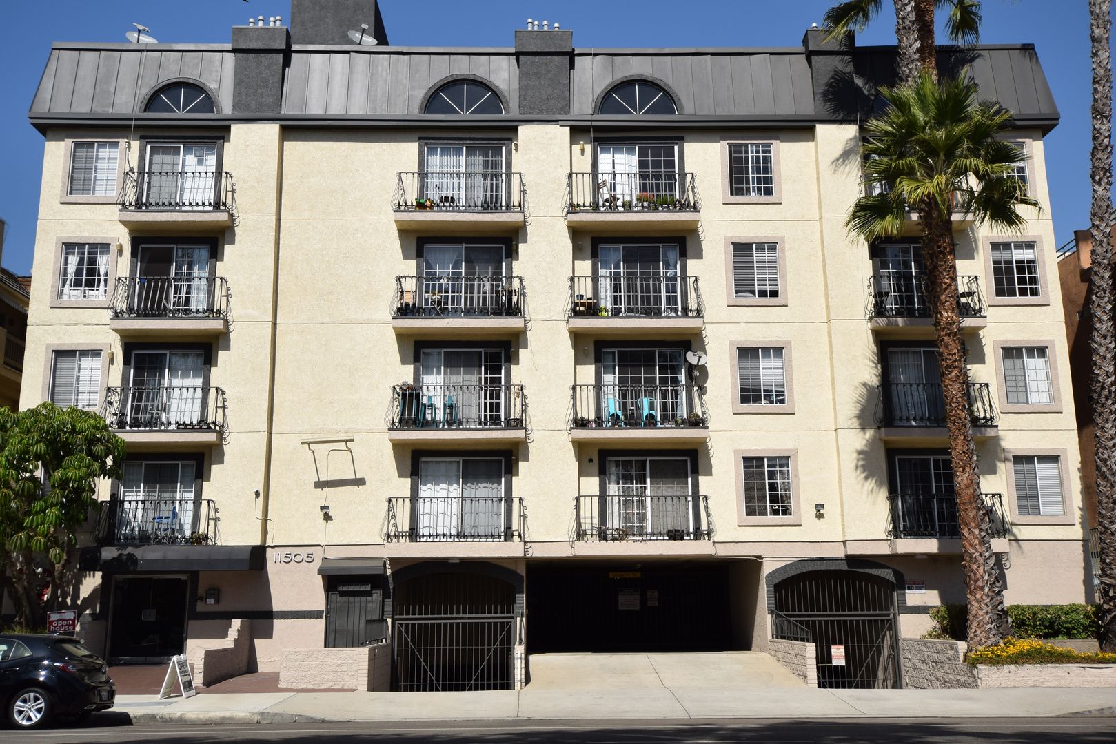 Valley Village Apartment: 11505 Riverside Drive