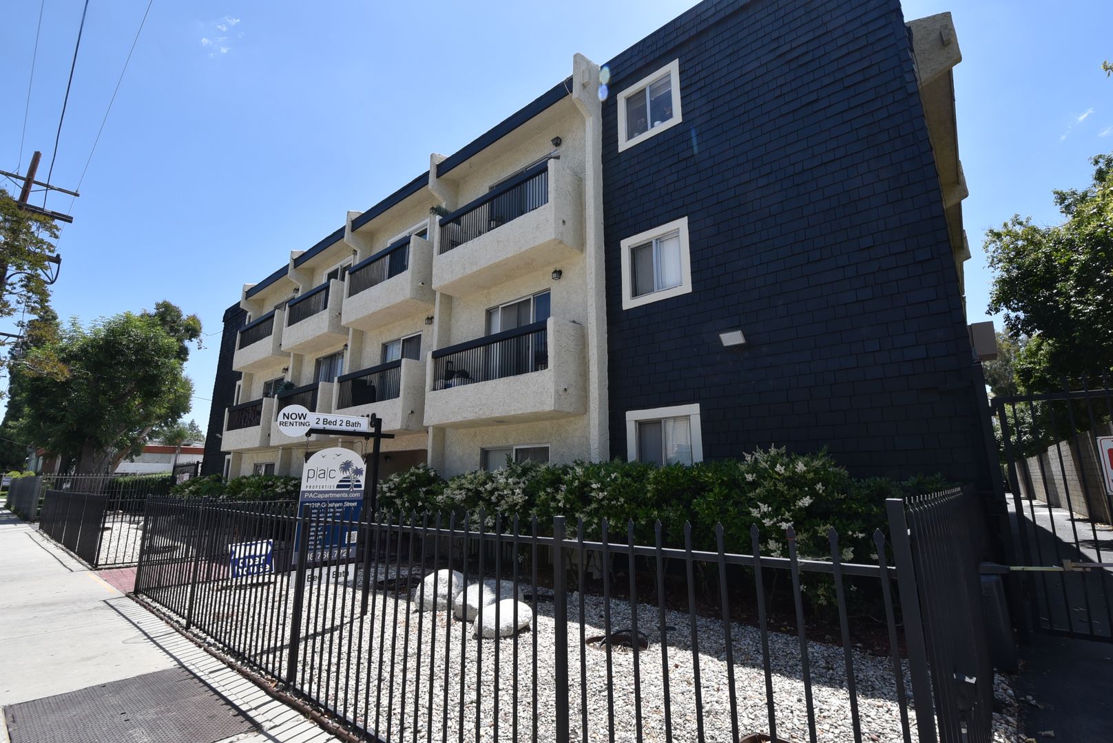 Canoga Park Apartment: 21018 Gresham Street