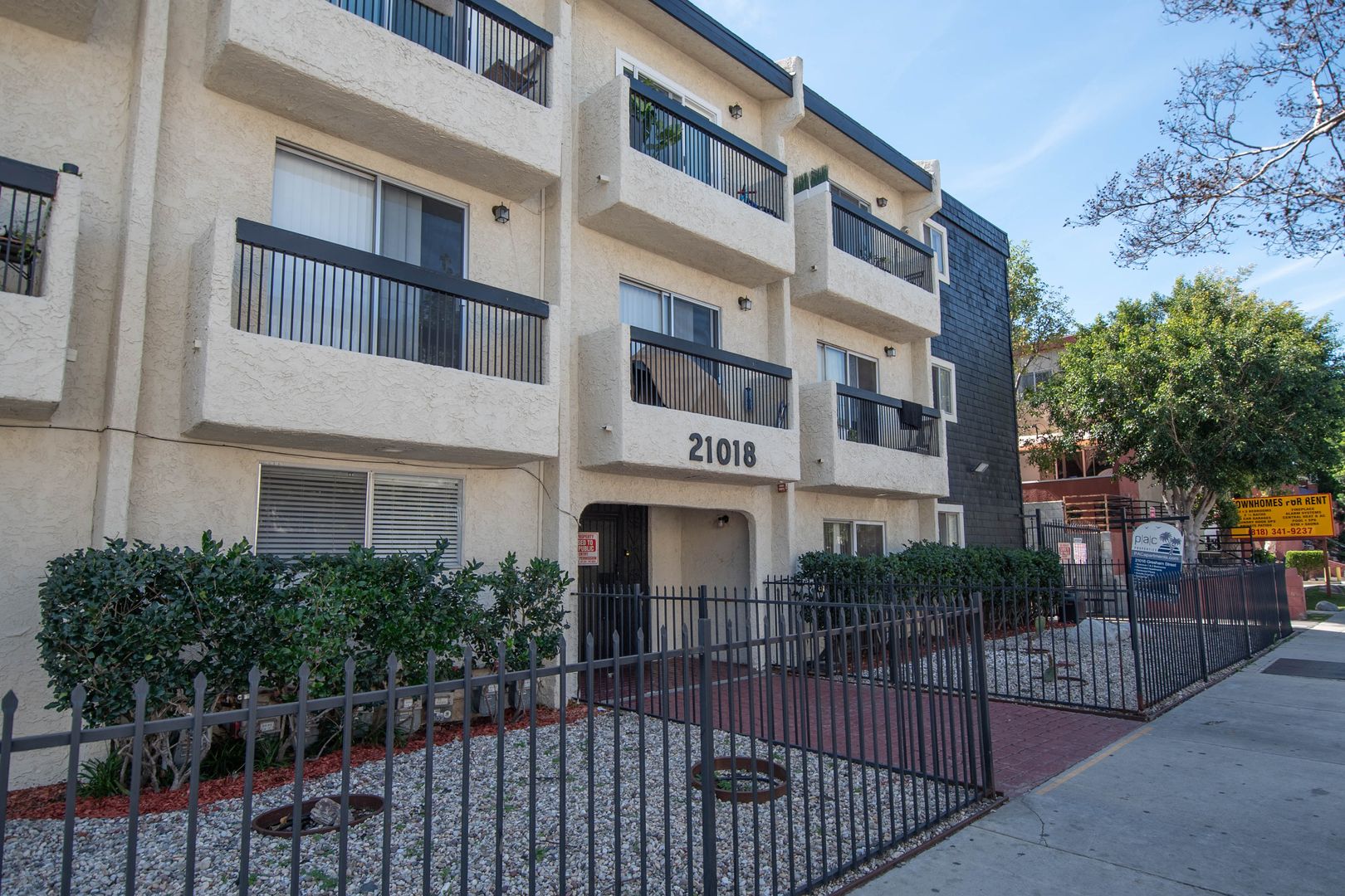 Canoga Park Apartment: 21018 Gresham Street