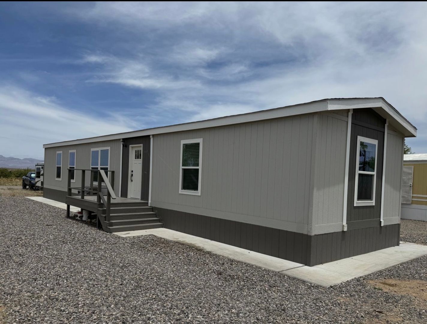 Safford Apartment: 566 W Swift Trl