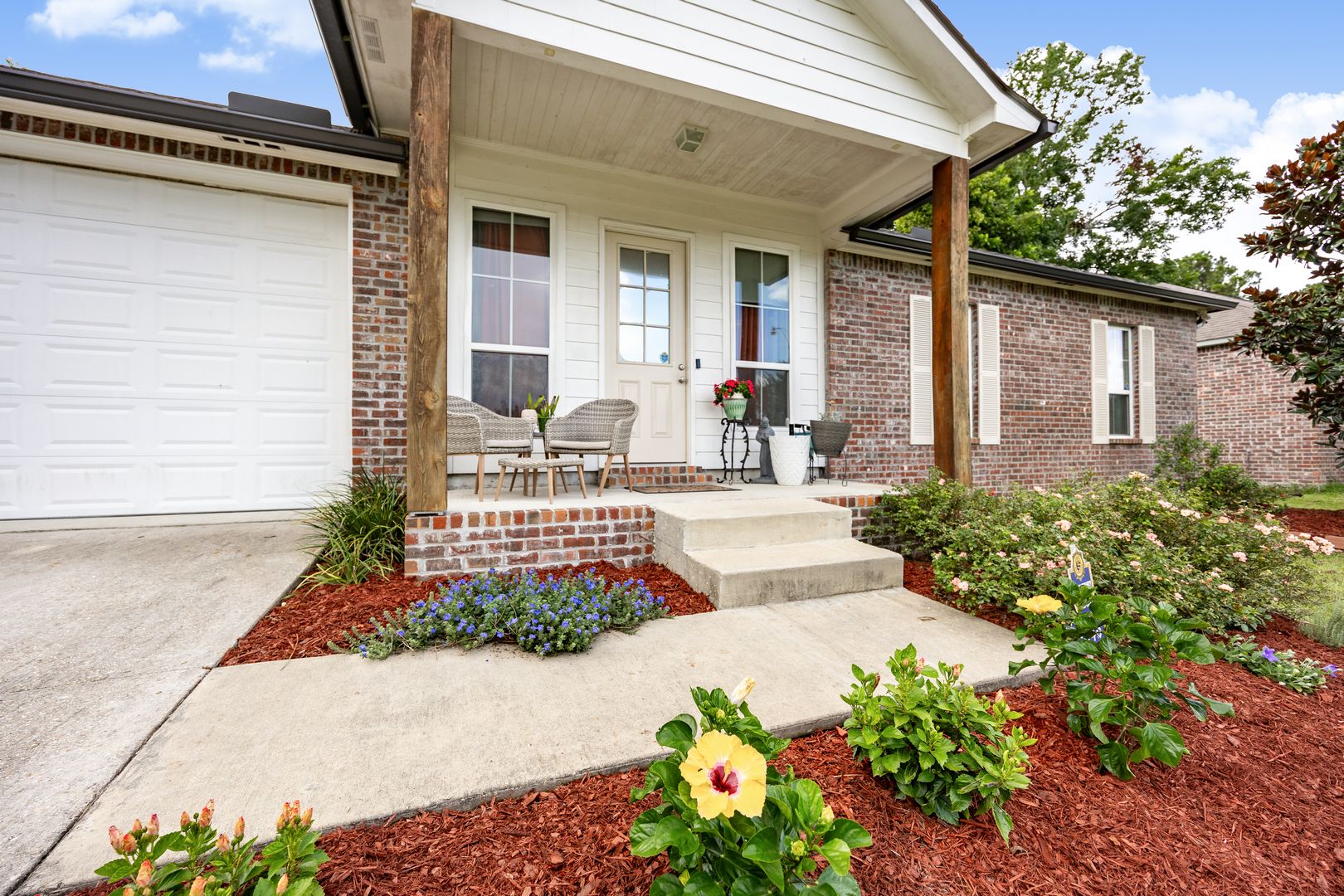 Baton Rouge House: 1648 Mary Evers