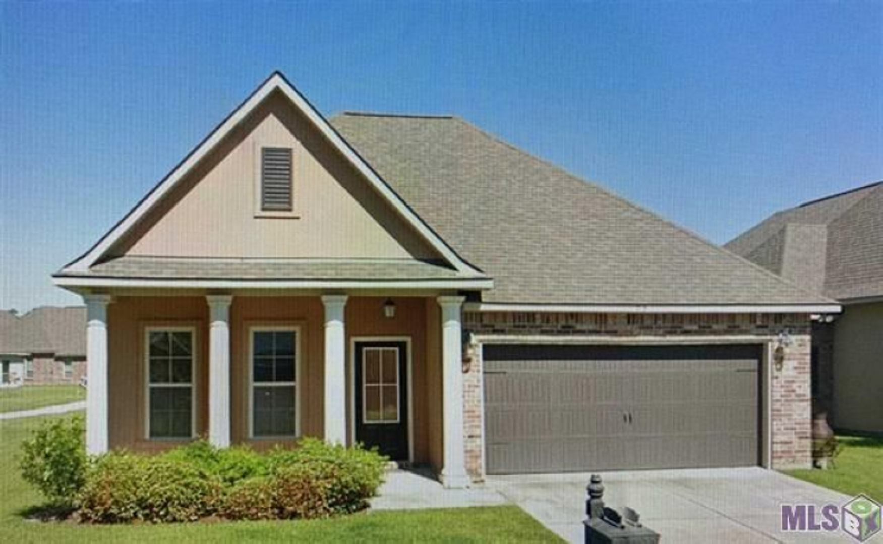 Baton Rouge House: 715 Northbrook Dr