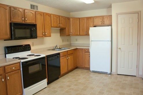 Mountain Home Apartment: 32 North Star Circle