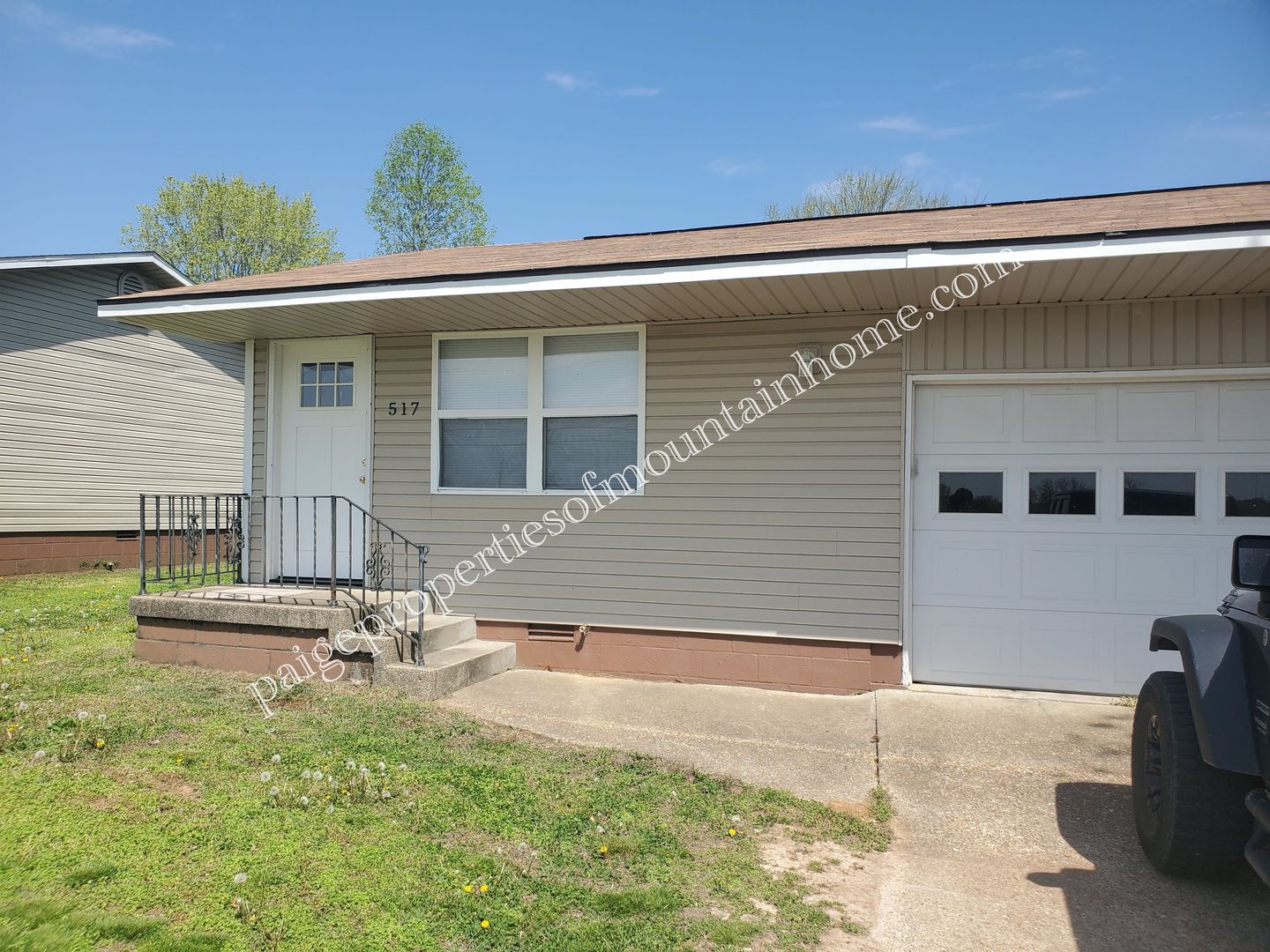 mountain Home Apartment: 517 E. 13th Street