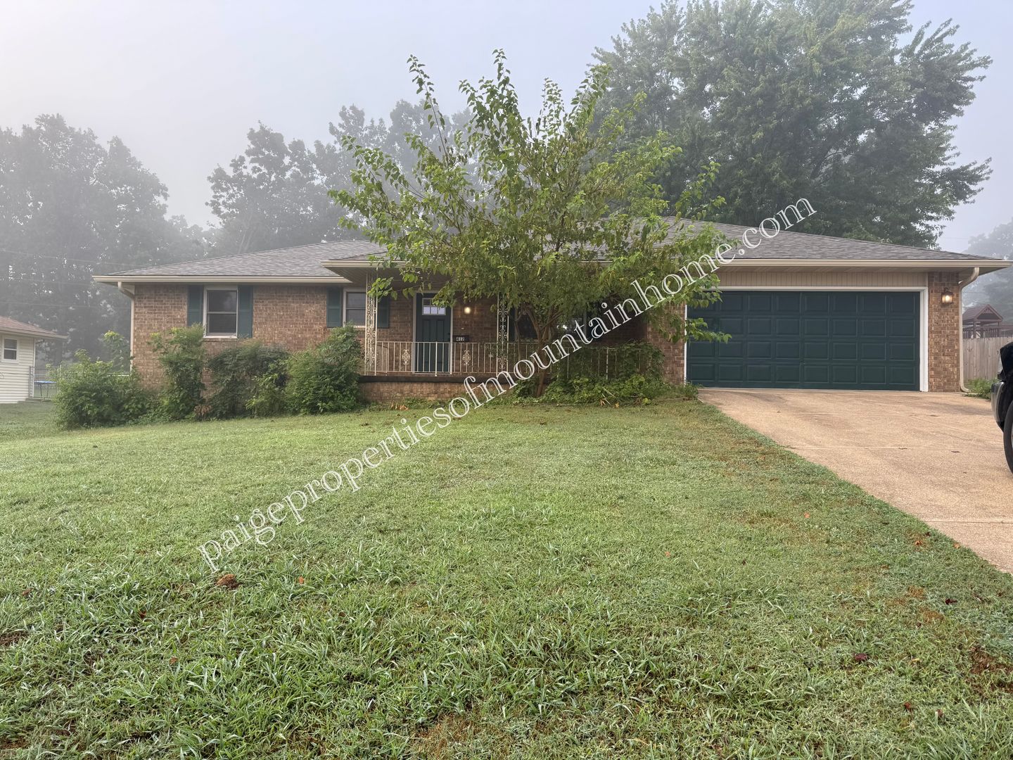 Mountain Home House: 412 Spring Park Drive