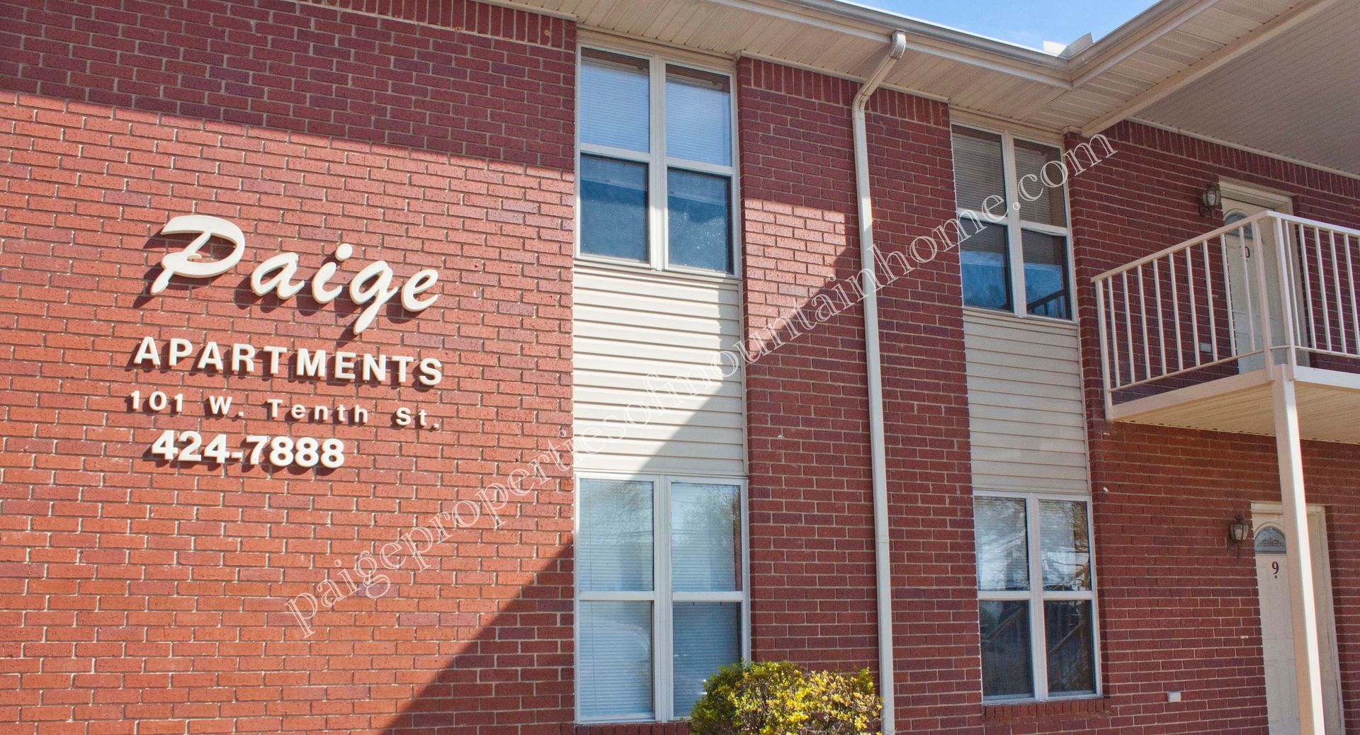 Mountain Home Apartment: 101 West 10th Street