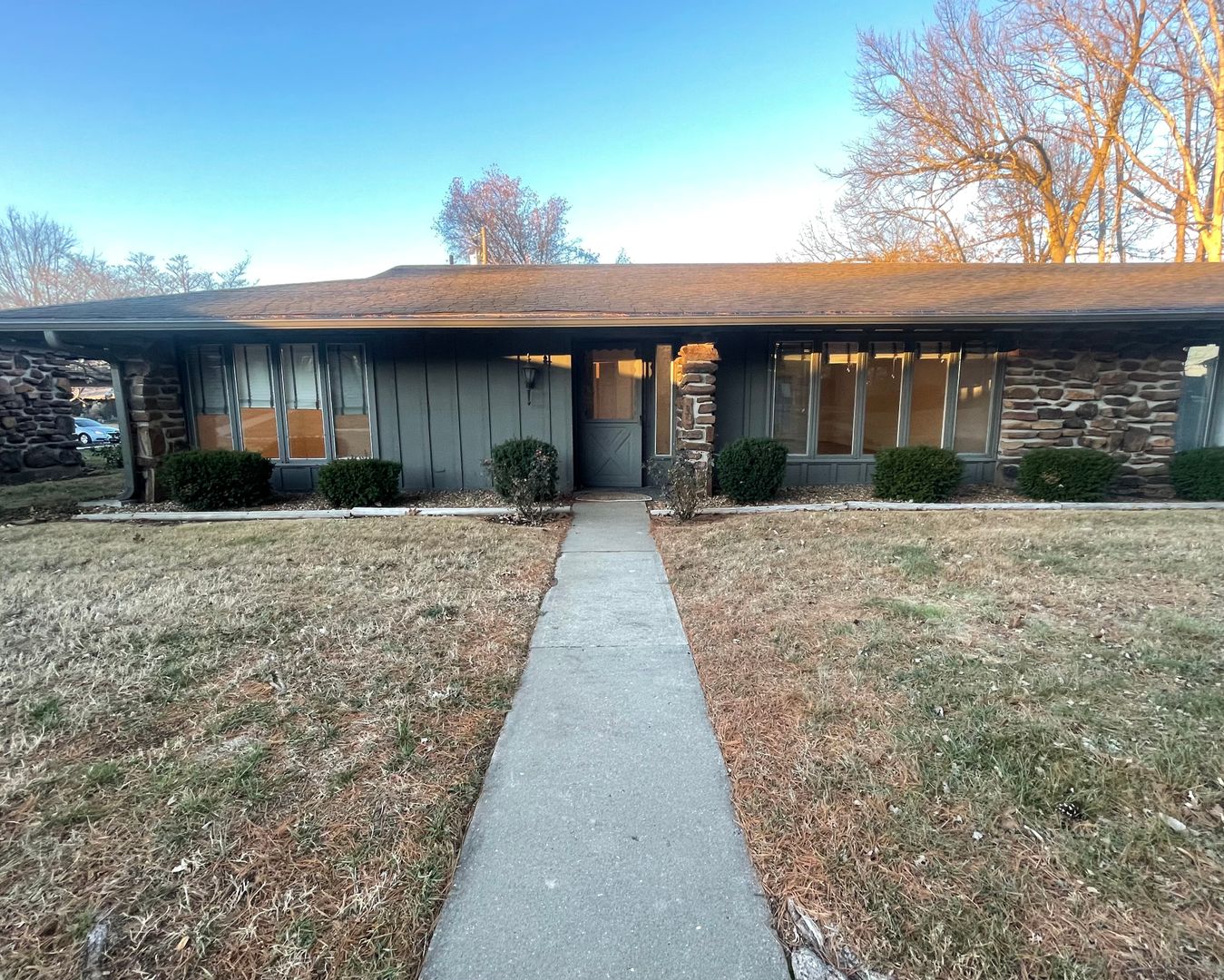 Hickory Village 55 Plus, LLC 1 of 12