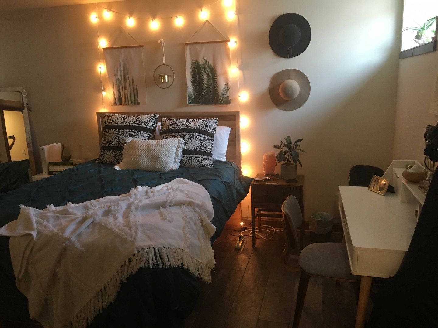 Springfield Apartment: 529 E. Cherry St