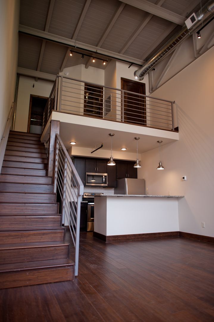 Springfield Apartment: 501 W. Central