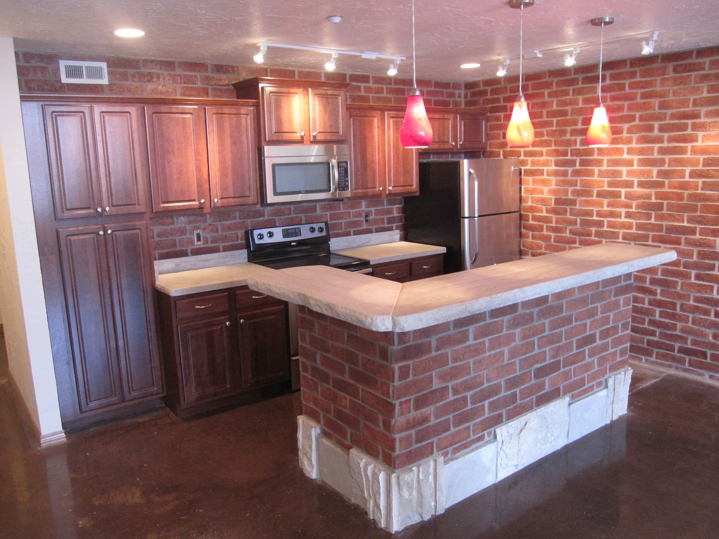 Springfield Apartment: 520 W. Olive St.