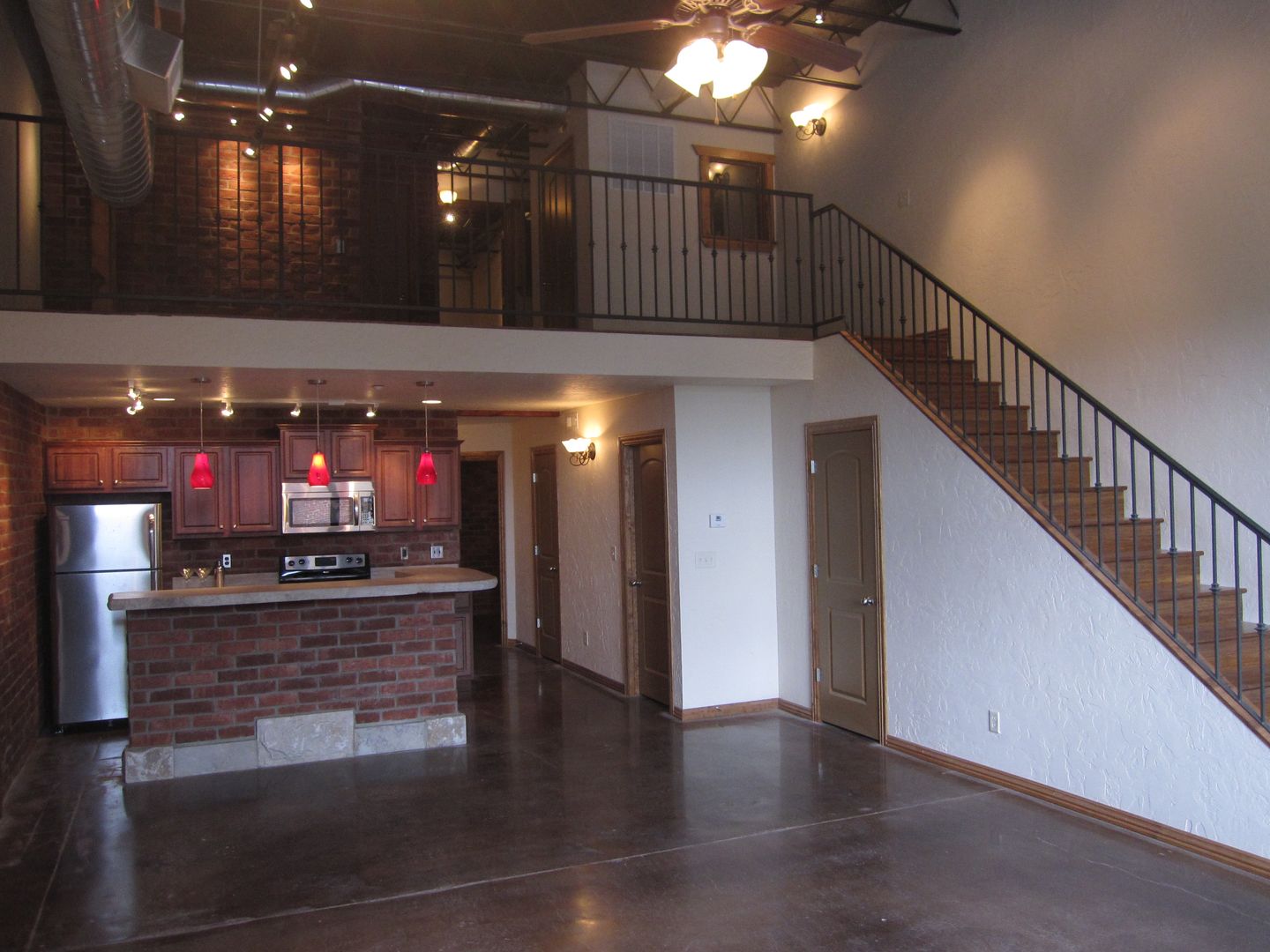 Springfield Apartment: 520 W. Olive St.